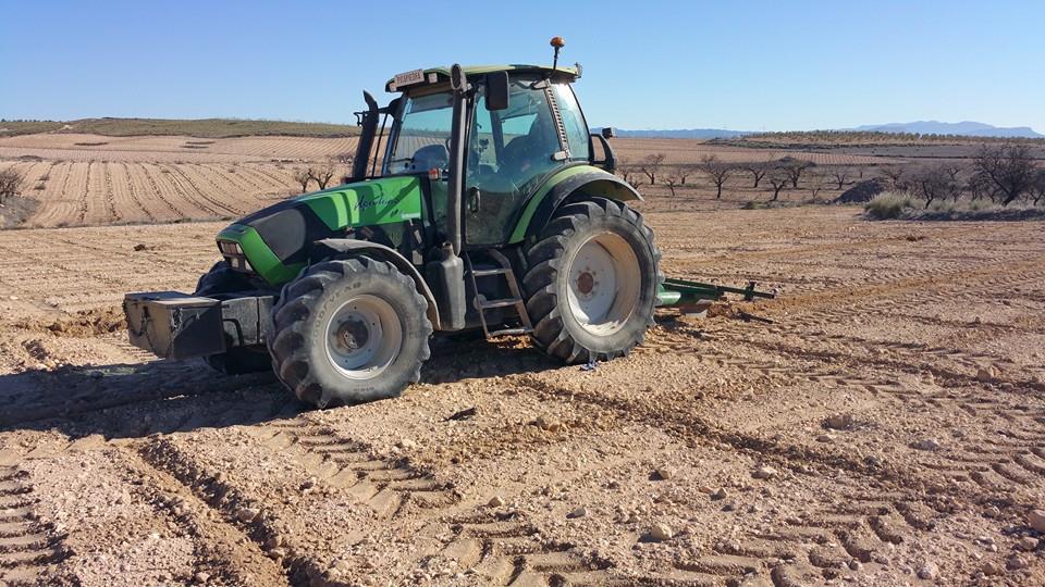 tractor-campo